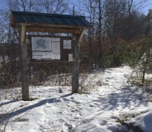 Trescott trail kiosk in winter