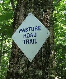 Pasture Road sign